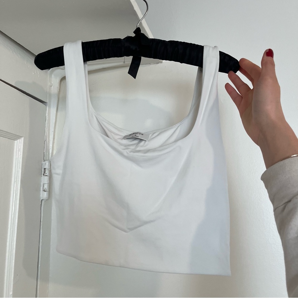 ARITZIA BABATON WHITE TANK